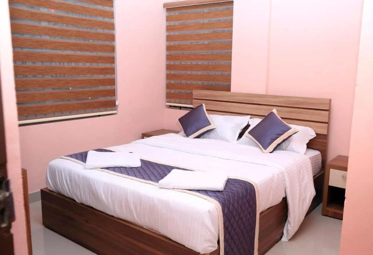 V P Residency Hotel Padinjarathara
