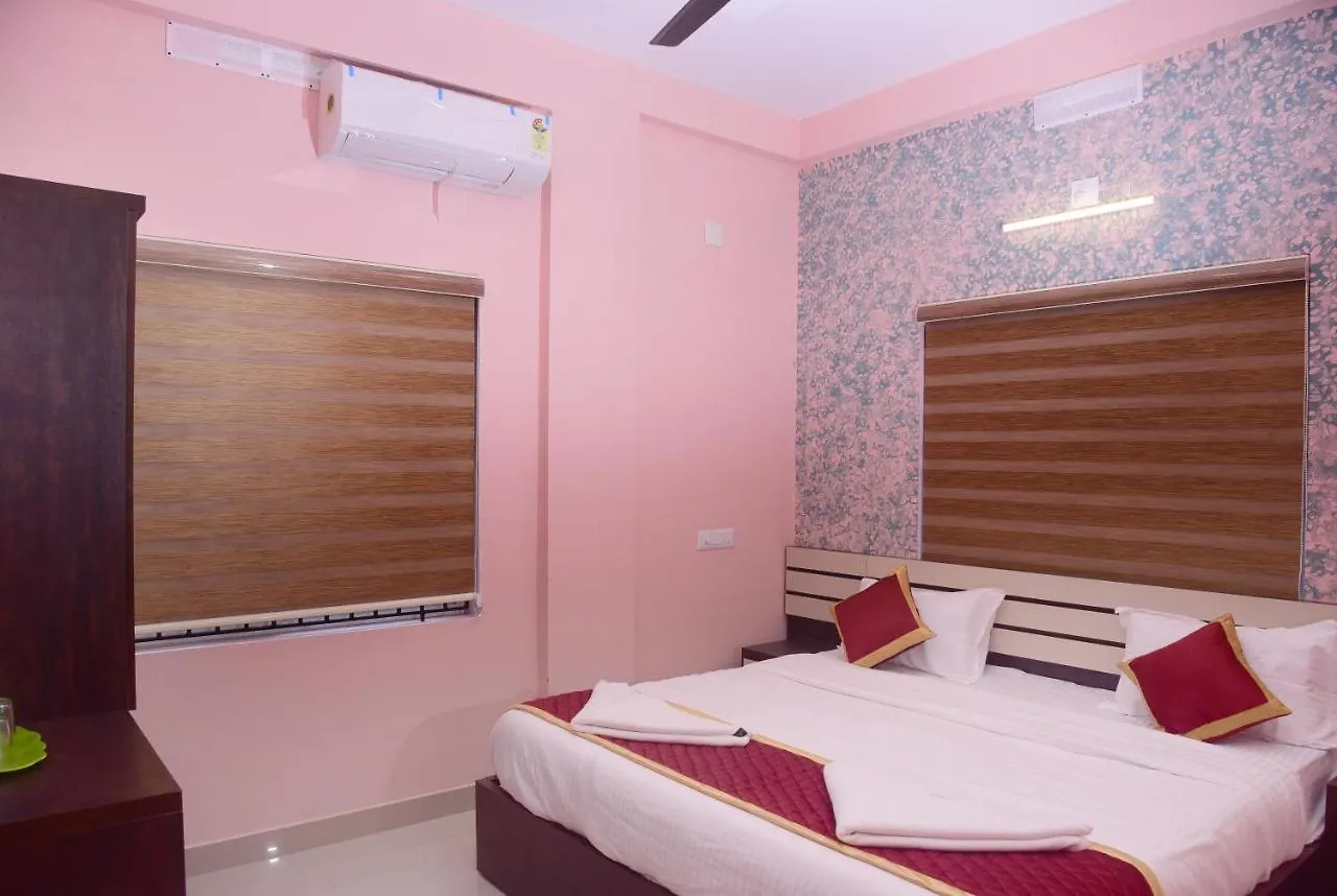 V P Residency Hotel Padinjarathara
